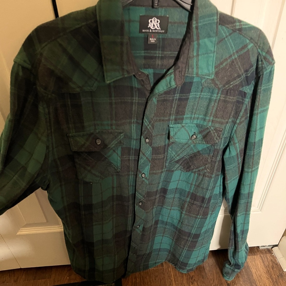 Rock and republic men’s large button down
